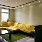 Profair Private Apartments & Rooms City Centre - Room Agency