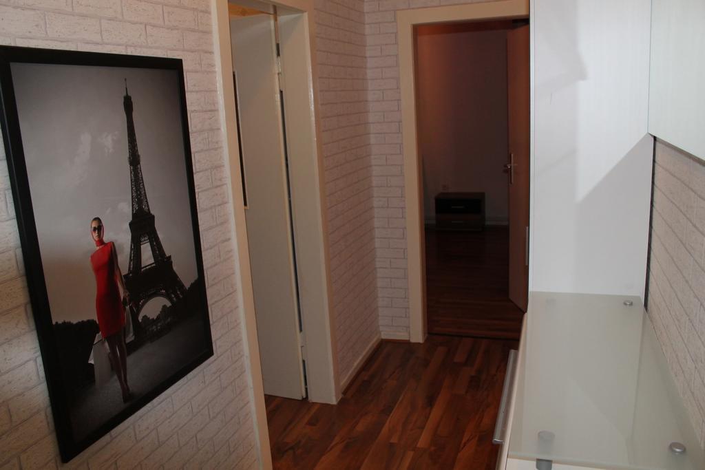 Profair Private Apartments & Rooms City Centre - Room Agency Privatunterkunft *